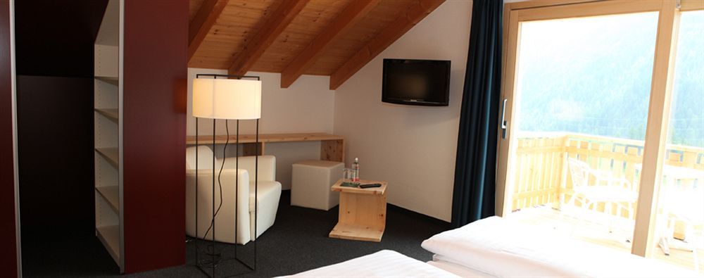 Schorta'S Alvetern - Boutique Hotel & Restaurant Ardez Экстерьер фото